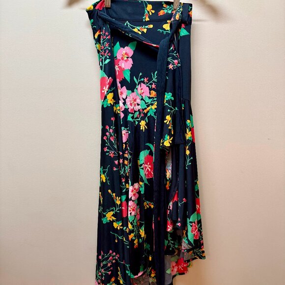 CAbi Dresses & Skirts - Cabi floral wrap skirt NWO tags